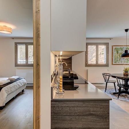 White Pearl A02 - Alpes Travel - Chamonix - Sleeps 4 Lejlighed Eksteriør billede